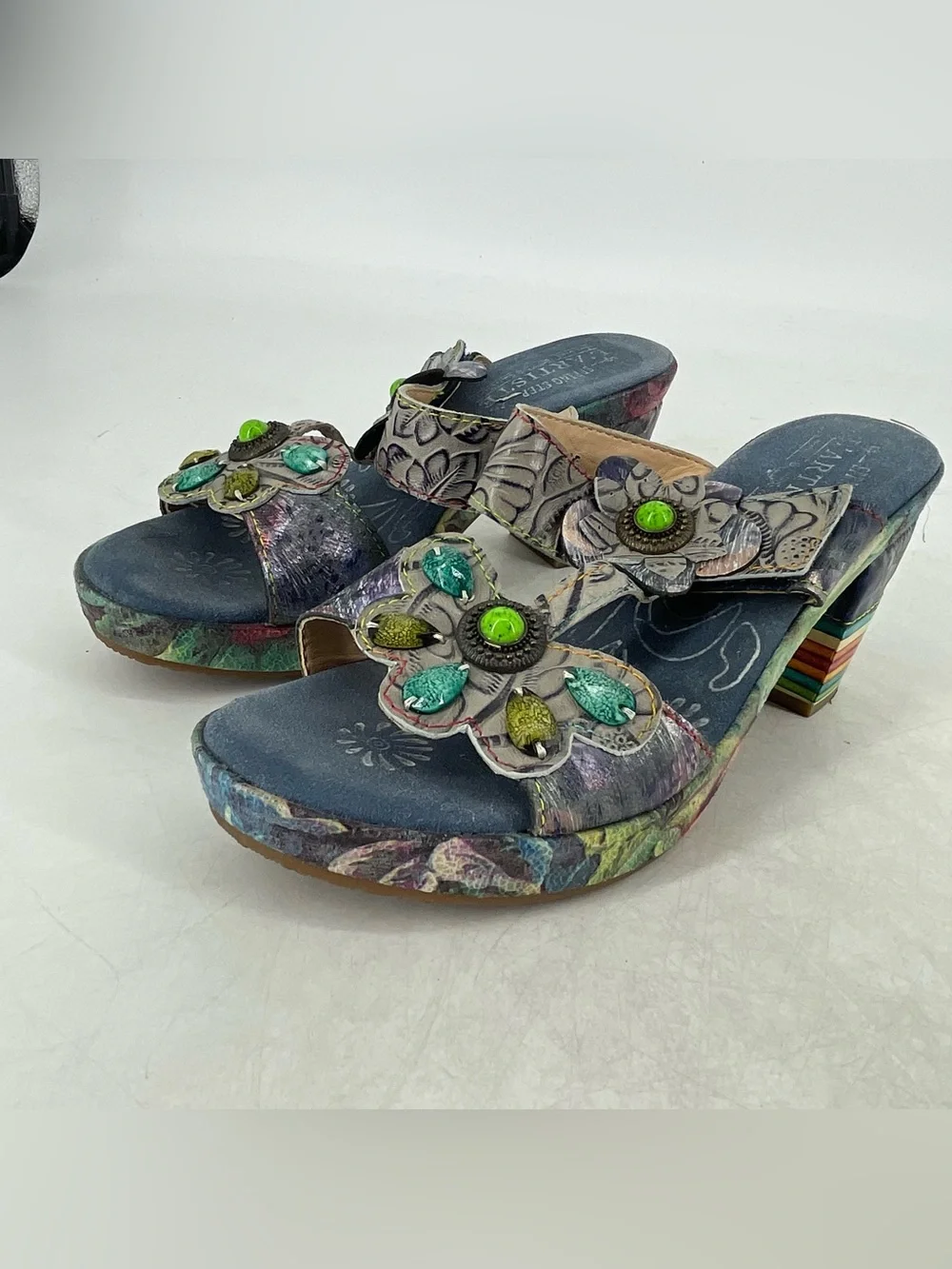 L'Artiste Spring Step Sandals Size 38 7.5 Lilac Painted Leather Rainbow